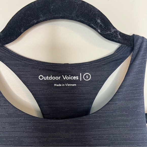 OUTDOOR VOICES Tech Sweat Crop Top Charcoal Gray Scoop Neck S - Picture 2 of 4